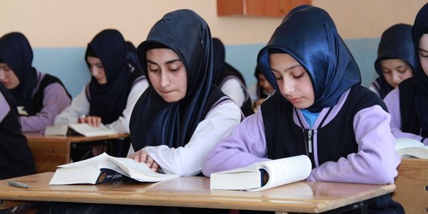 Vatan haini değil imam hatip nesli yetişiyor