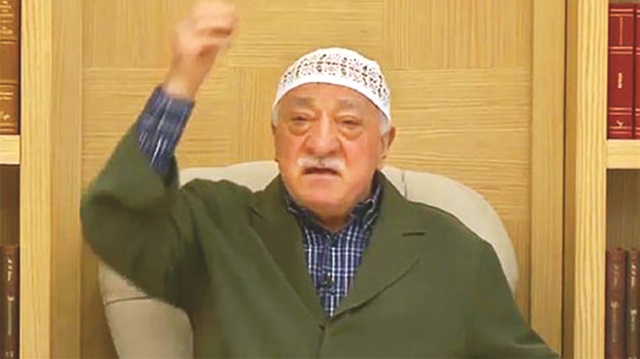 Vatan haini Gülen herkesi sattı