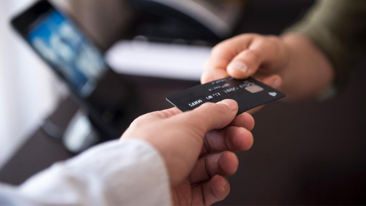 Vatandaş borç batağına sürükleniyor: Bankaların limit hilesi ifşa oldu!