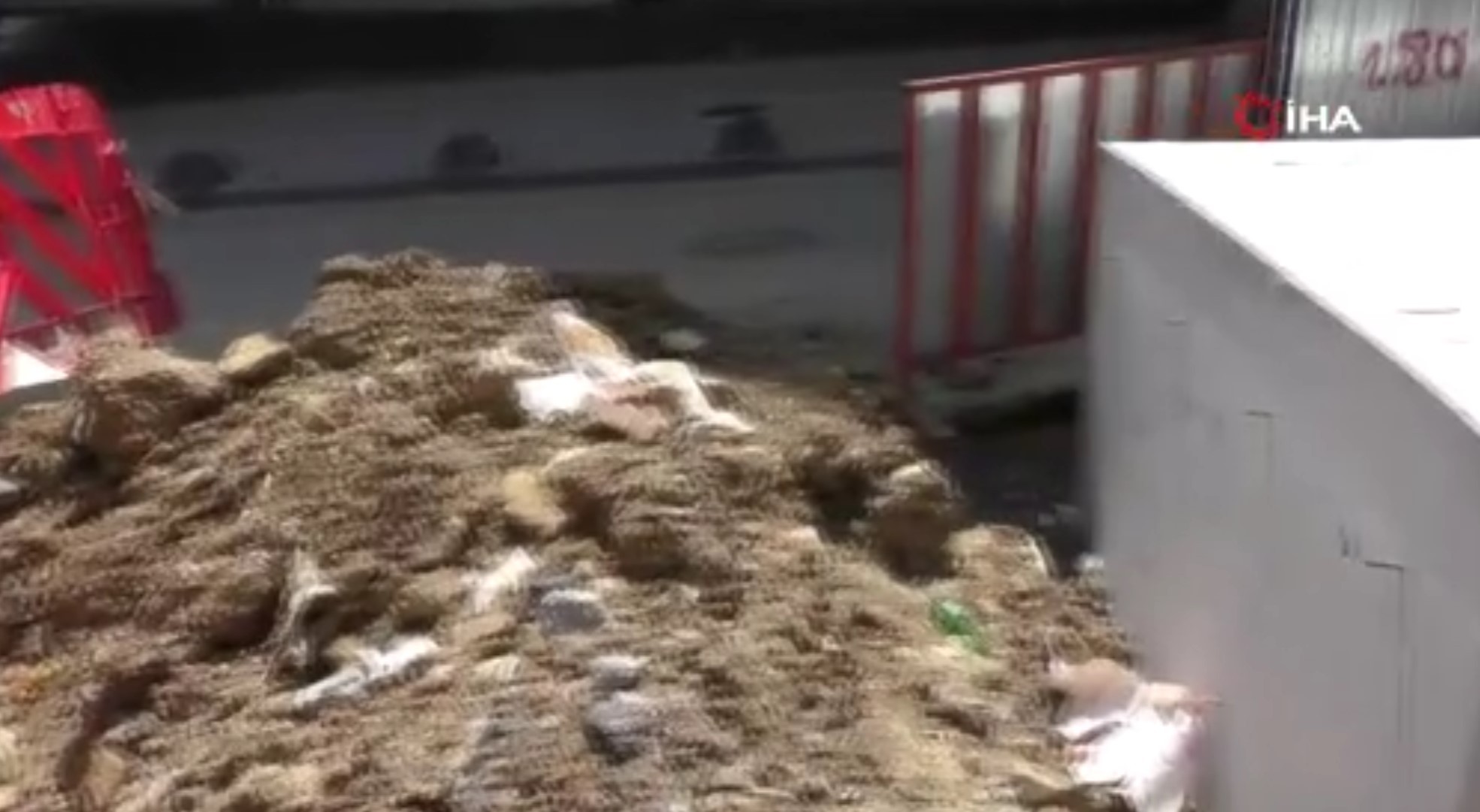 Vatandaş daha ne desin! Ekrem'in beceriksizliğinin özeti gibi cümle