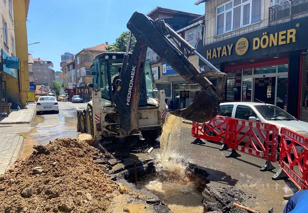 Vatandaş İSKİ’deki son durumu böyle özetledi! ‘Millet aya gidiyor bizim millet yaya gidiyor’