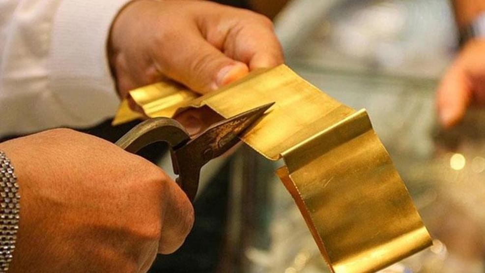 Vatandaş yönünü altına döndü! Uzman isimden kesme altın uyarısı