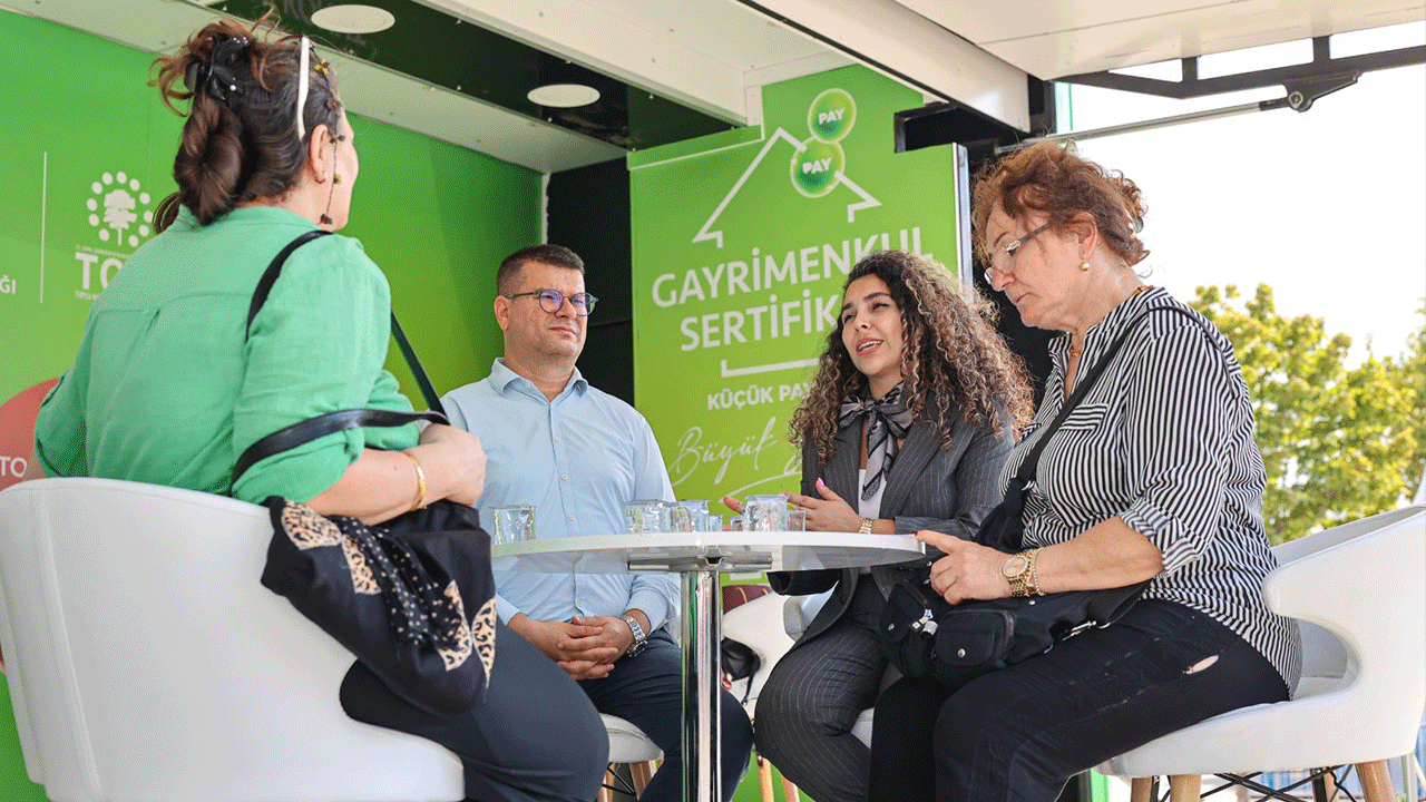 Vatandaşa büyük kolaylık! Emlak konut uzmanları sahaya indi, sertifika alımı adım adım anlatılıyor