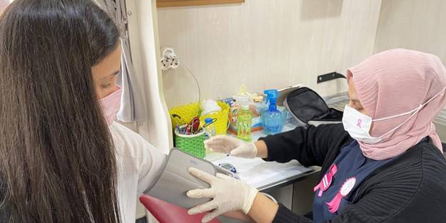 Vatandaşlar ücretsiz sağlık taramasından geçiriliyor