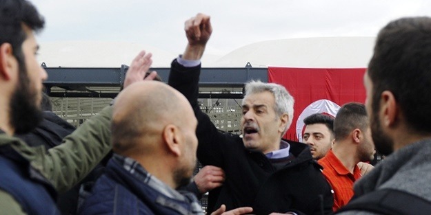 'Katiller burada!'