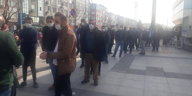 Vatandaşlardan vergi borcu kuyruğu!