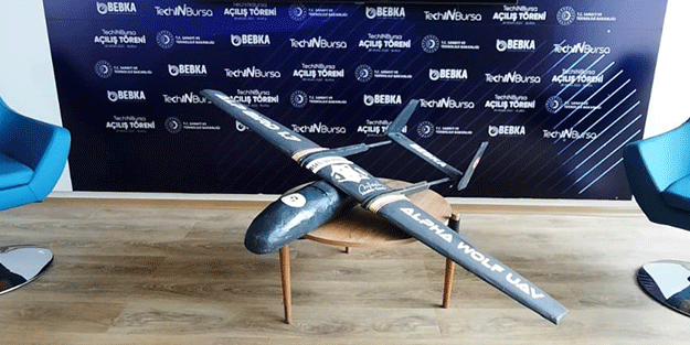 Vatandaşların beğenisine sunuluyor! Türk öğrencilerden yeni İHA