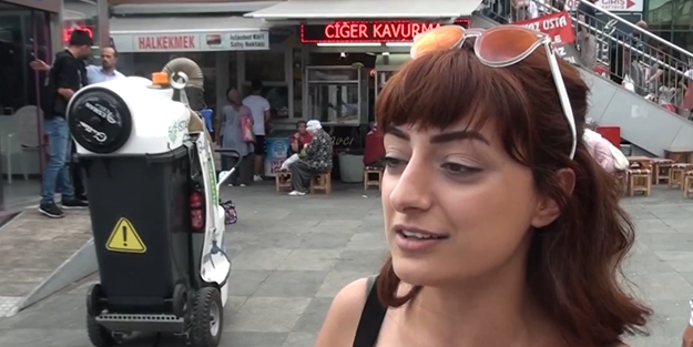 Vatandaştan Adnan Oktar'a tepki, operasyonlara destek!