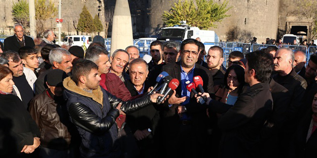 Vatandaştan HDP'li vekillere 'cami' tepkisi