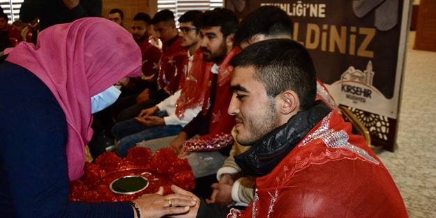 Vatani görevini yapacak gençler için toplu asker uğurlama etkinliği düzenlendi