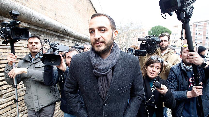 Vatikan’da din adamı suçunu itiraf etti