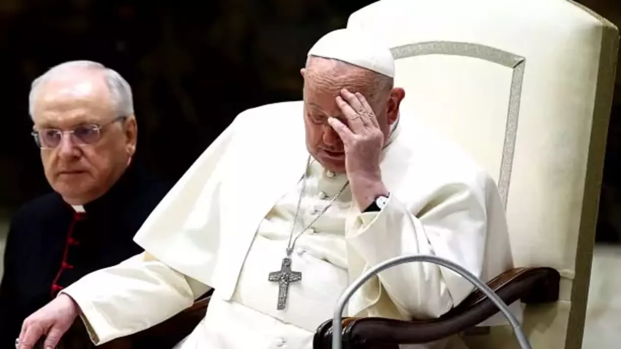 Vatikan'dan flaş Papa duyurusu