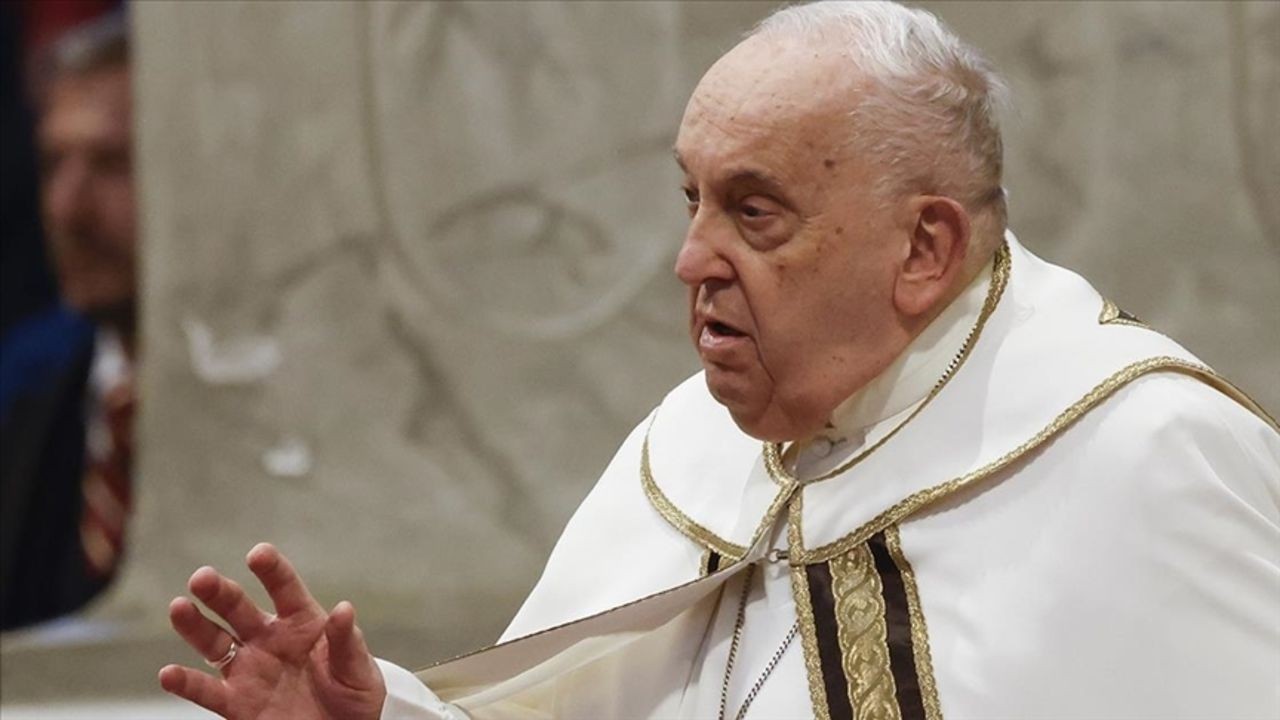 Vatikan’dan flaş Papa Francis duyurusu