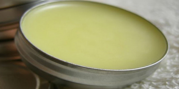 Vazelinin yok artık dedirten İnanılmaz etkisi: Vazelinin faydaları ortaya çıktı!