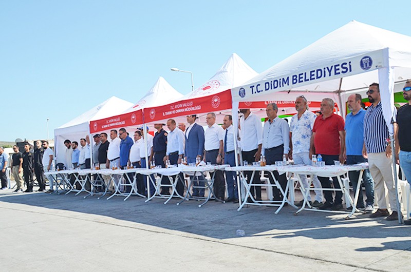 ...Ve balık sezonu dualarla açıldı: Tekneler 'Vira Bismillah' dedi