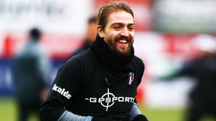 Ve Caner Erkin sürprizi!