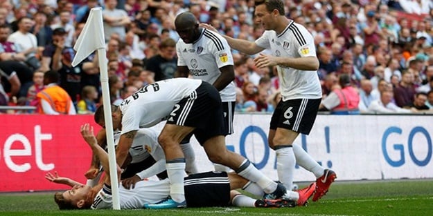 Ve Fulham Premier Lig'de!