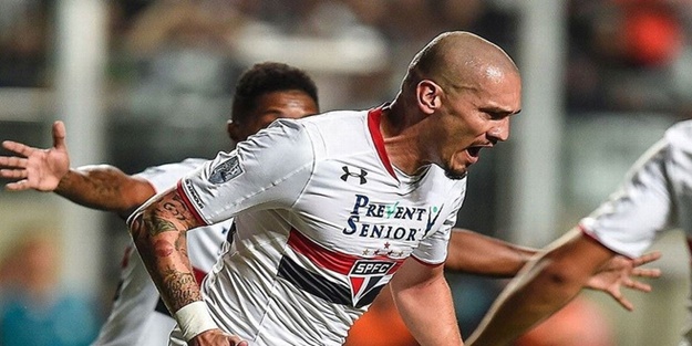 Ve Maicon resmen Galatasaray'da