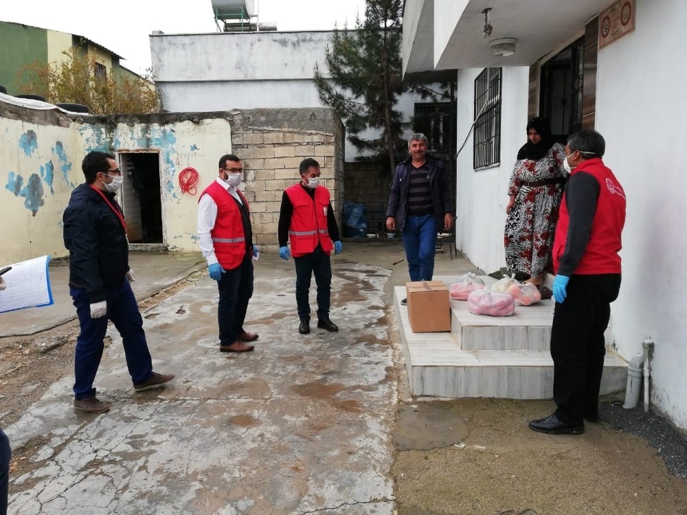 Vefa Sosyal Destek Grubu bir günde 654 kişiye hizmet ulaştırdı 