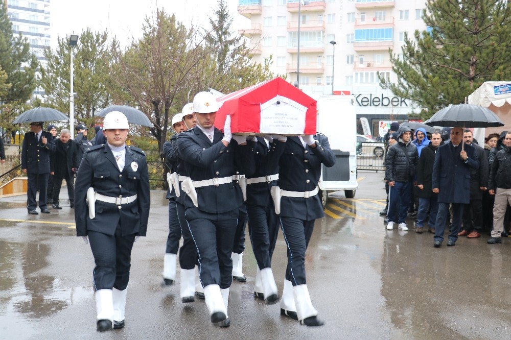 Vefat eden polis müdürü törenle uğurlandı 