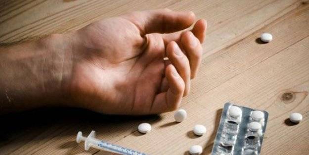 MHP'li vekil uyardı: Aile yapısını bozan üç sacayağına dikkat!