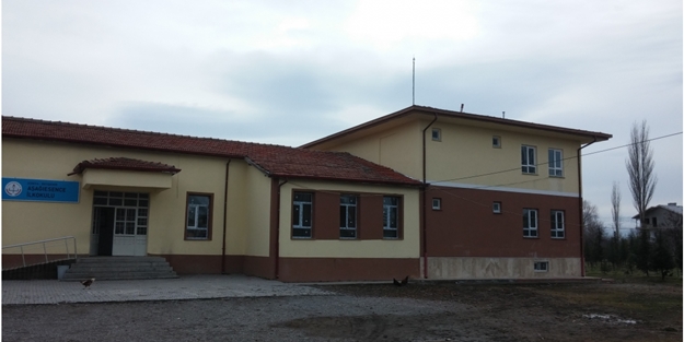 Veli toplantısını silahla bastı!