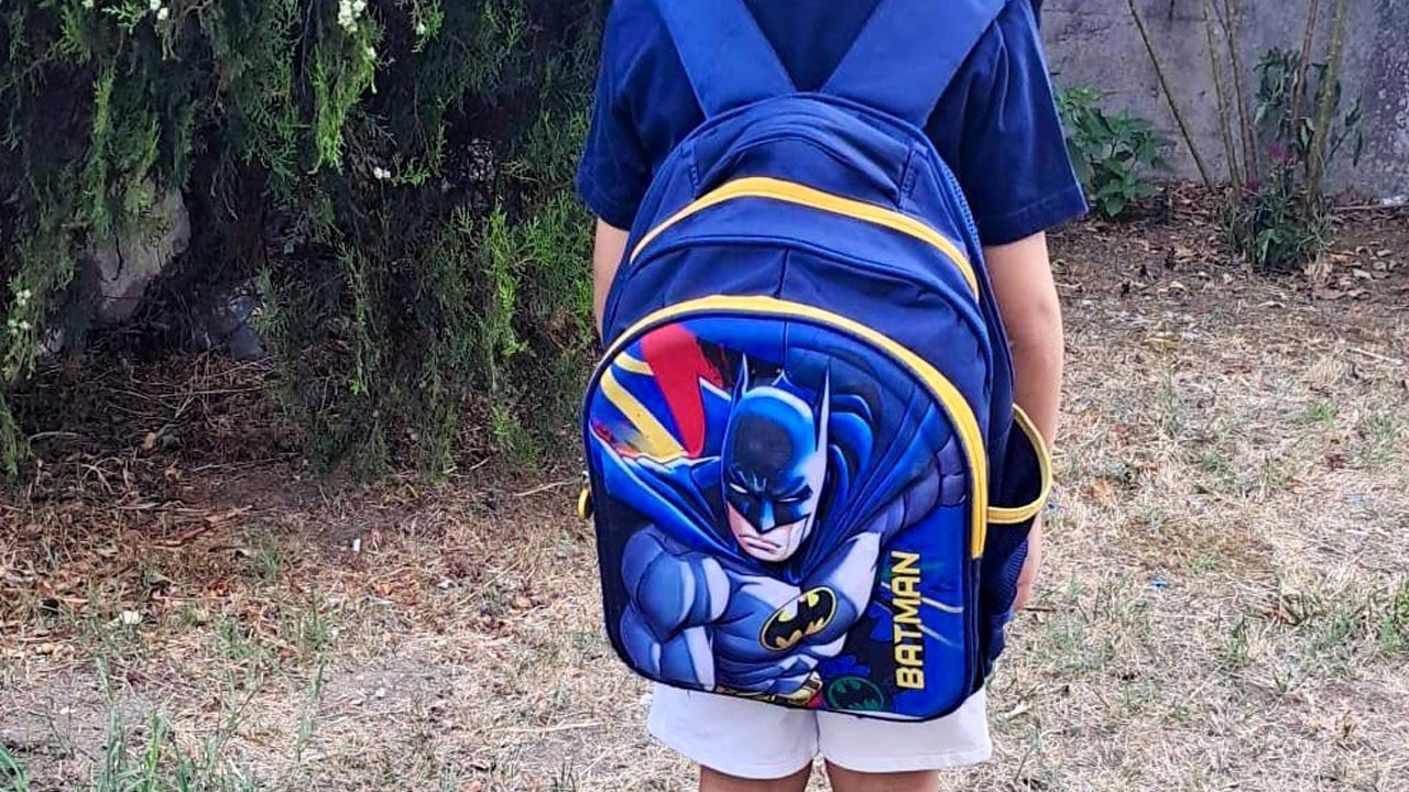 Veliler dikkat! Çocukların omurga sağlığı risk altında