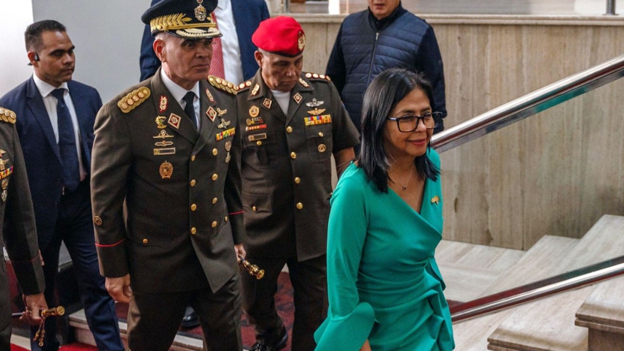 Venezuela hukukunu sakız gibi çiğnedi! Kukla yönetimden ABD'ye yeni jest