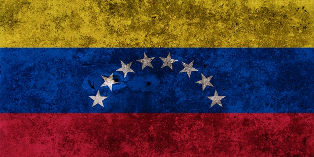 Venezuela'dan tarihi para hamlesi