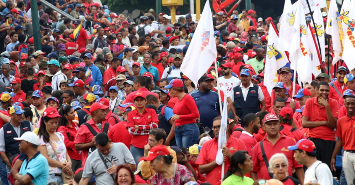 Venezuela'da Devlet Başkanı Maduro için destek yürüyüşü