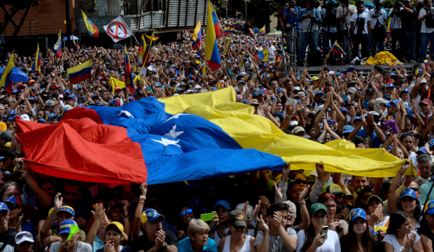 Venezuela’da ölü sayısı 26’ya yükseldi