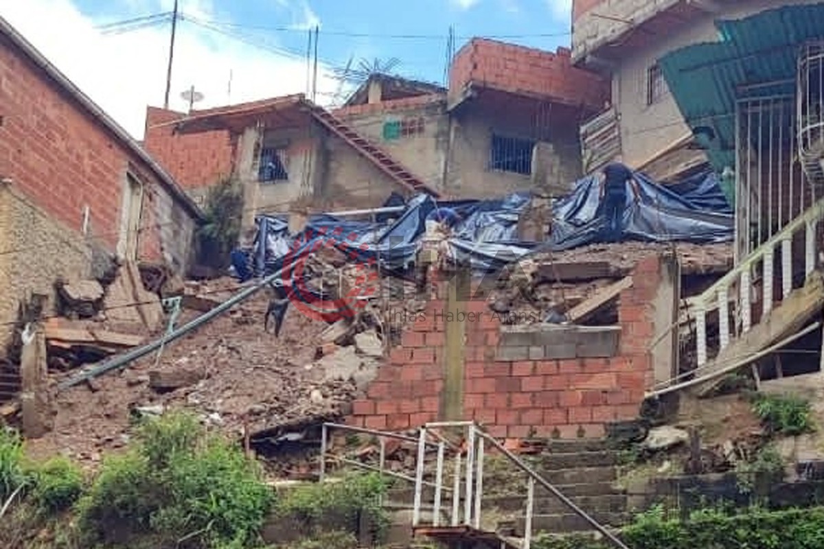 Venezuela'da toprak kayması: 22 ölü, en az 50 kayıp