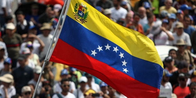 Venezuela'dan flaş 'ABD' adımı! Tüm diplomatları çekti