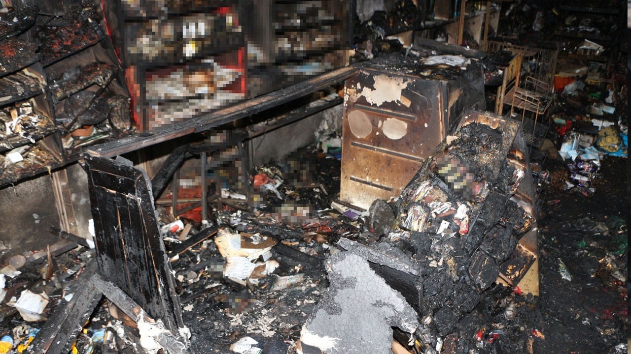 Veresiye vermeyen bakkalı yaktı