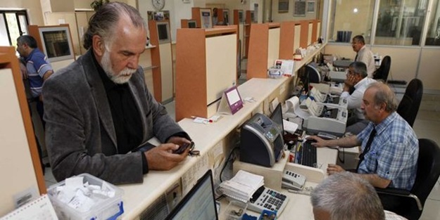 Vergi daireleri pazartesi günü saat 19.00’a kadar açık olacak