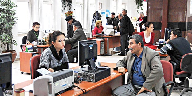 Vergi dairelerinden ikinci iş daveti! Fazla işte çalışanlara ‘vergini öde’ çağrısı