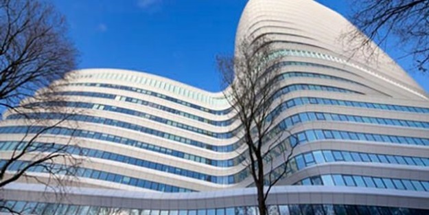 Vergi dairesinin 19.5 milyon Euro'sunu çaldı...