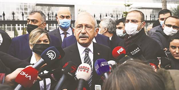 Vesayetçi Kemal zıvanadan çıktı