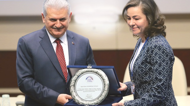 Vesayetin tek sahibi millettir