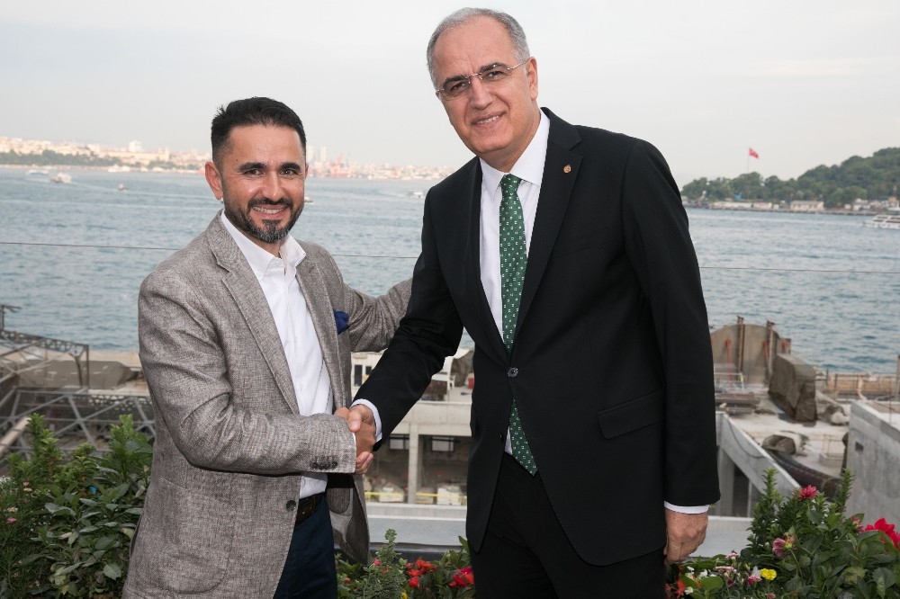 Vestel iki yıl daha Türk voleybolunun ana sponsoru oldu 
