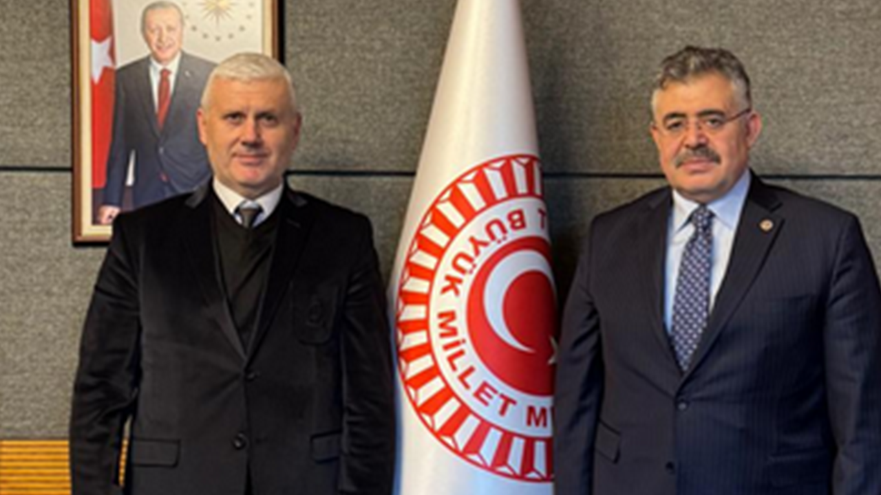 Veysel Tipioğlu Akit’e konuştu! Siyaseti geren CHP’nin kaos siyasetidir