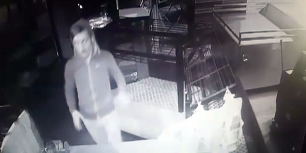 Vicdansız hırsızlar sadaka kutusunu çaldı!