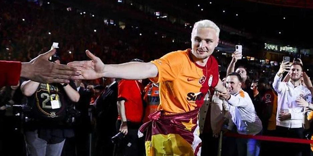 Victor Nelsson, Galatasaray'ı kafasında bitirdi!