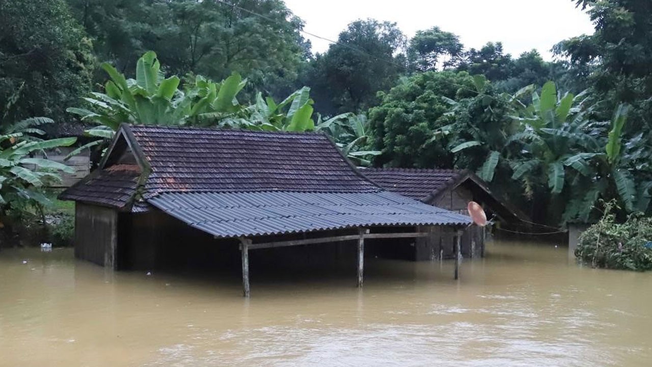 Vietnam’da sel felaketi! Ölü sayısı 28’e yükseldi