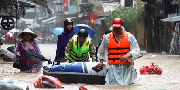 Vietnam'ı vuran Yagi Tayfunu'nda ölenlerin sayısı artıyor!