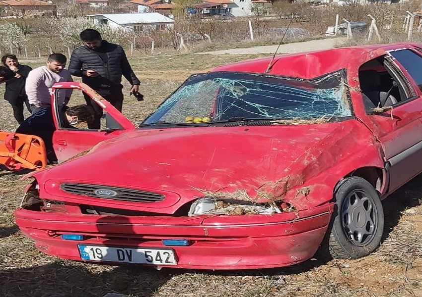 Virajı alamayan otomobil takla attı: 1 yaralı 