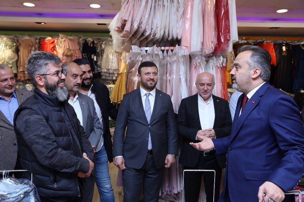 Vişne Caddesi’ne estetik dokunuş 