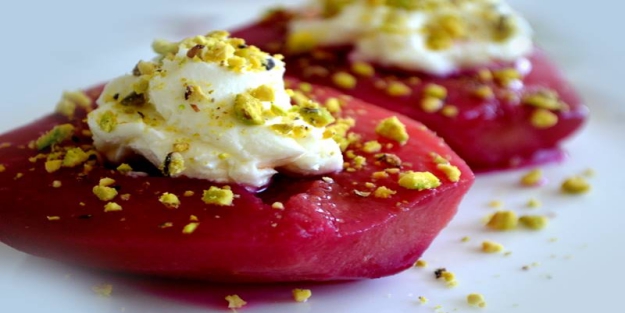 Vişneli ayva tatlısı nasıl yapılır? Vişneli ayva tatlısı yapımı