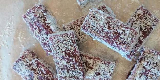 Vişneli lokum tarifi: Çay yanına 10 dakikada hazırlanan enfes tatlı