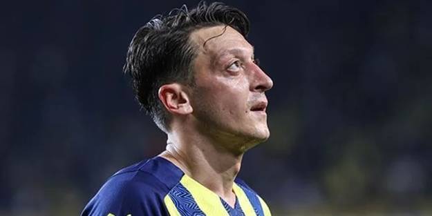 Vitor Pereira'dan flaş Mesut Özil kararı